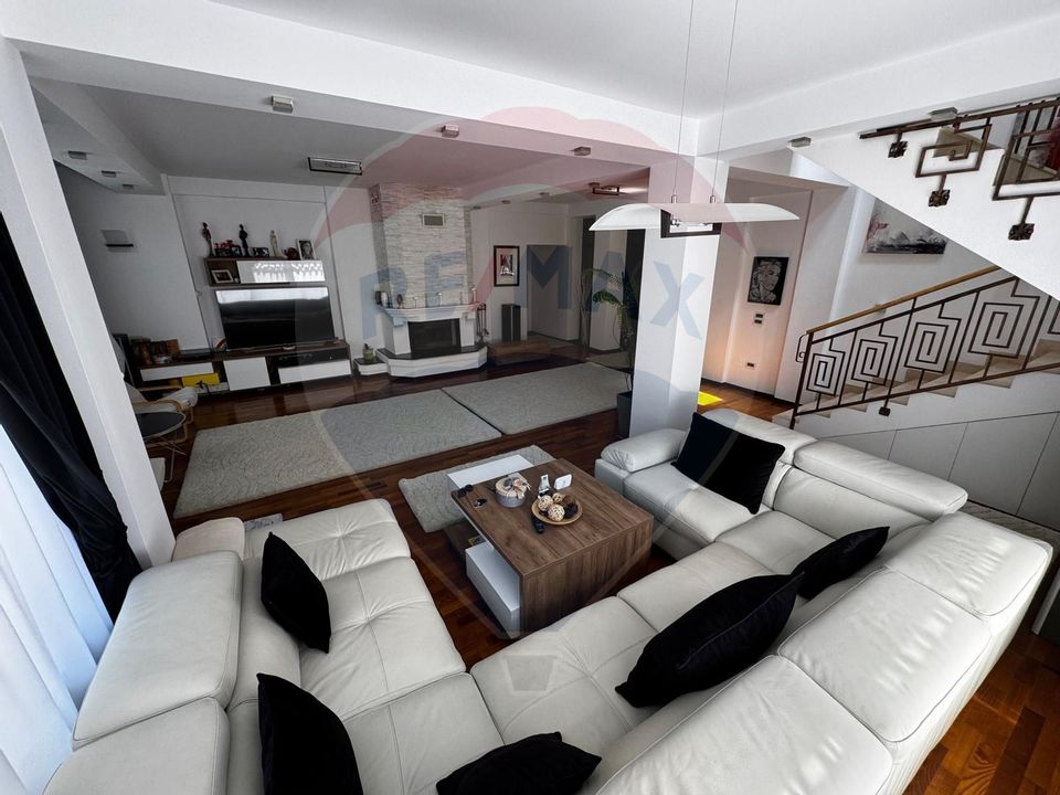 5 room House / Villa for sale