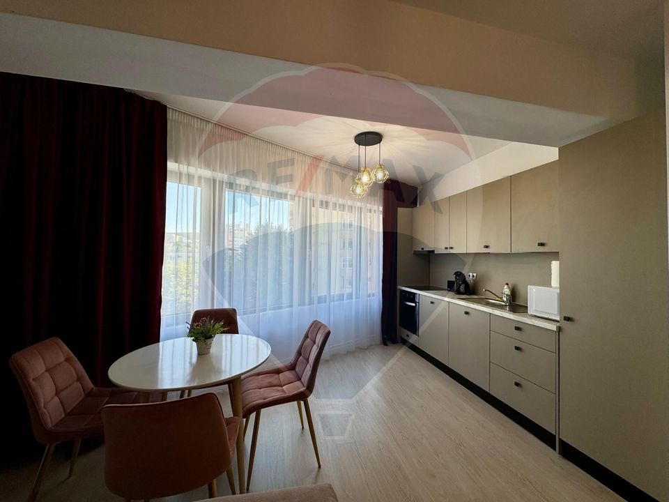 Apartament cu 2 camere de vanzare, finisat, West City Tower