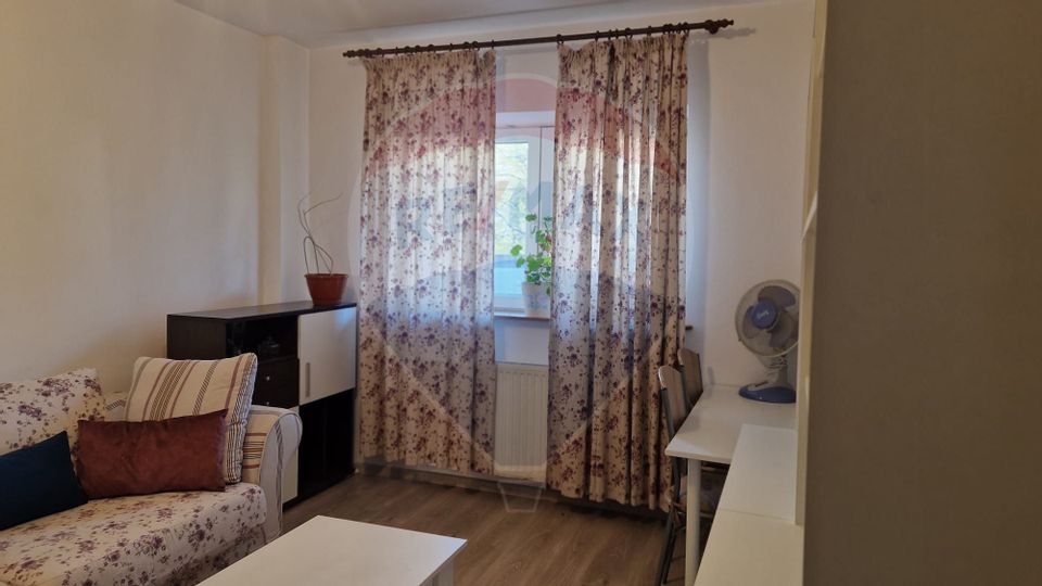 Apartament cu 2 camere de închiriat str Carpatilor - pet friendly