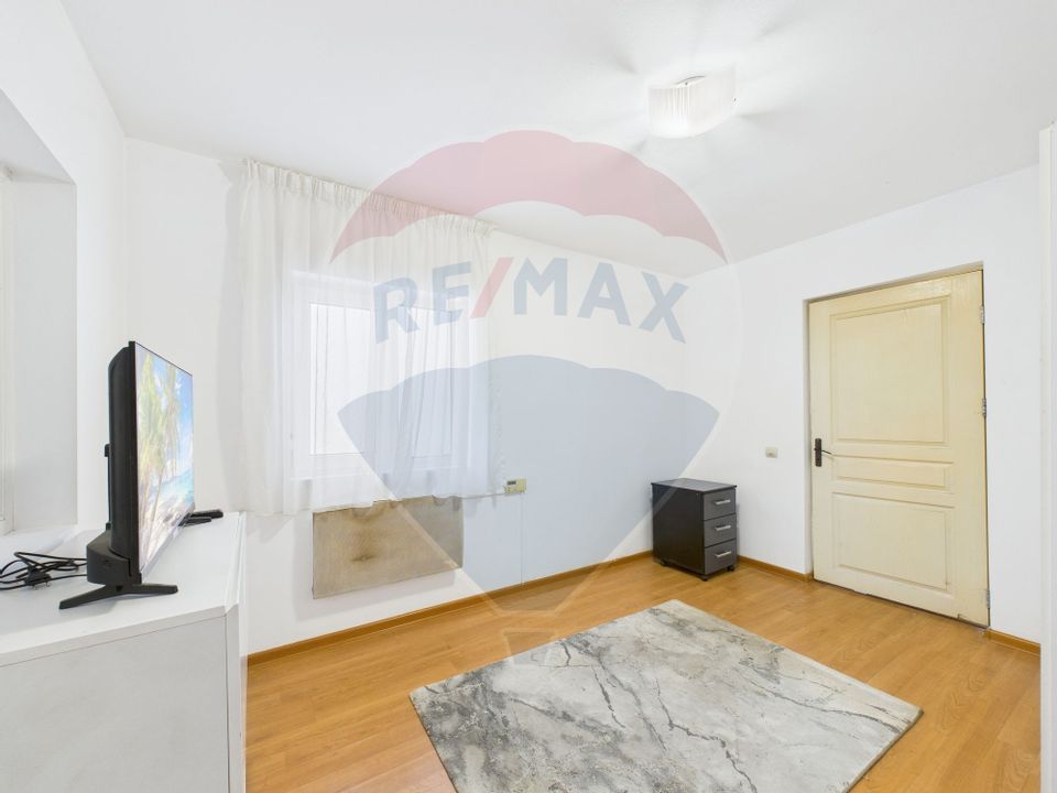 4 room House / Villa for sale, Vitan area