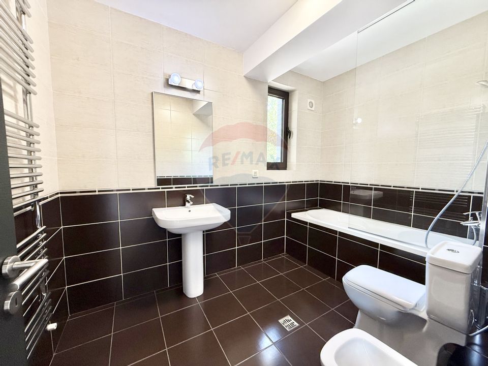 De inchiriat | Apartament 4 camere nemobilat | Kisellef