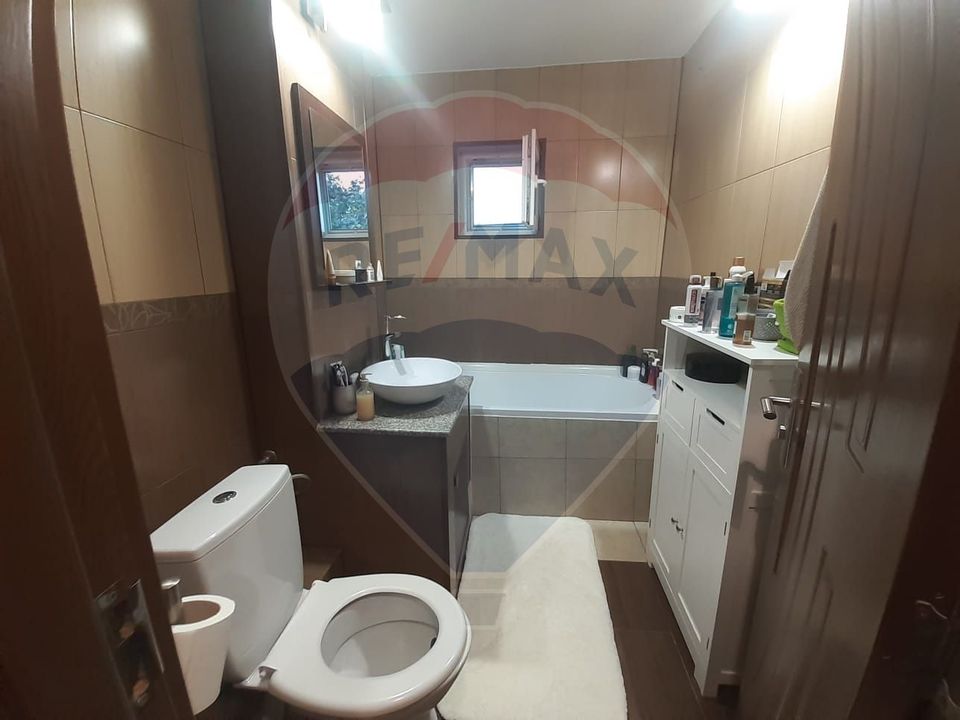 Apartament  LUX  cu 2 camere de vânzare în zona MiORITA MICALACA