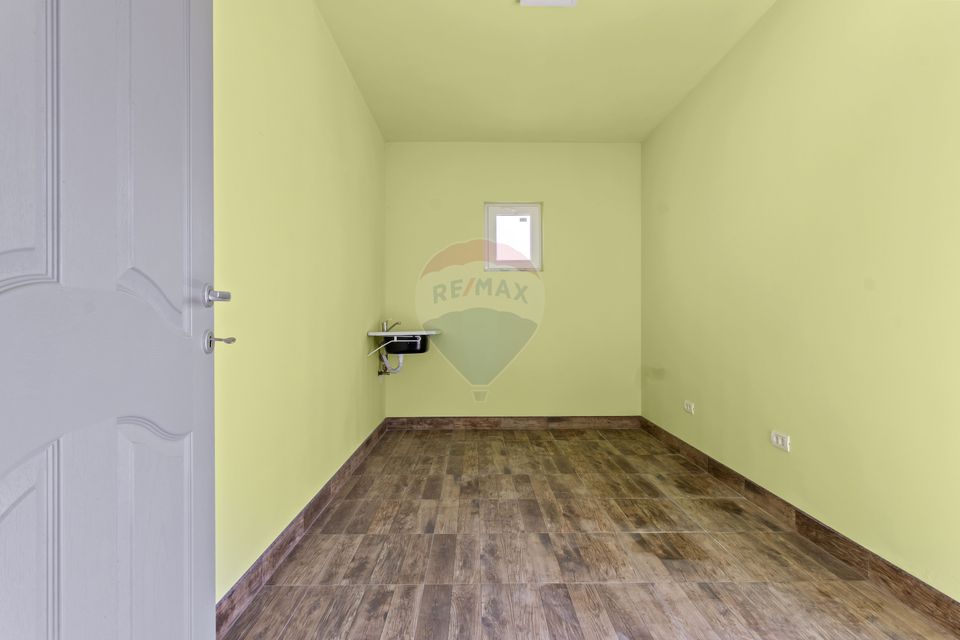 7 room House / Villa for sale, Sannicolau Mic area