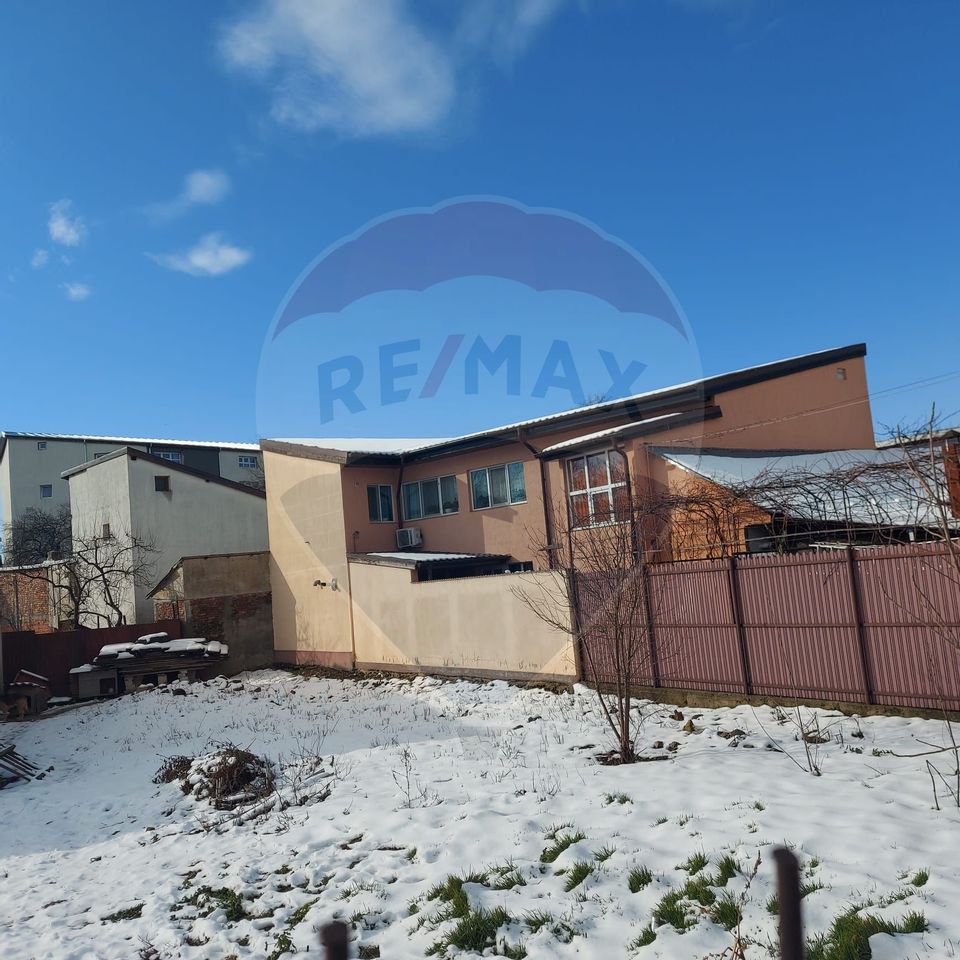 Teren constructii 386 mp zona Salaj pretabil rezidential/comercial