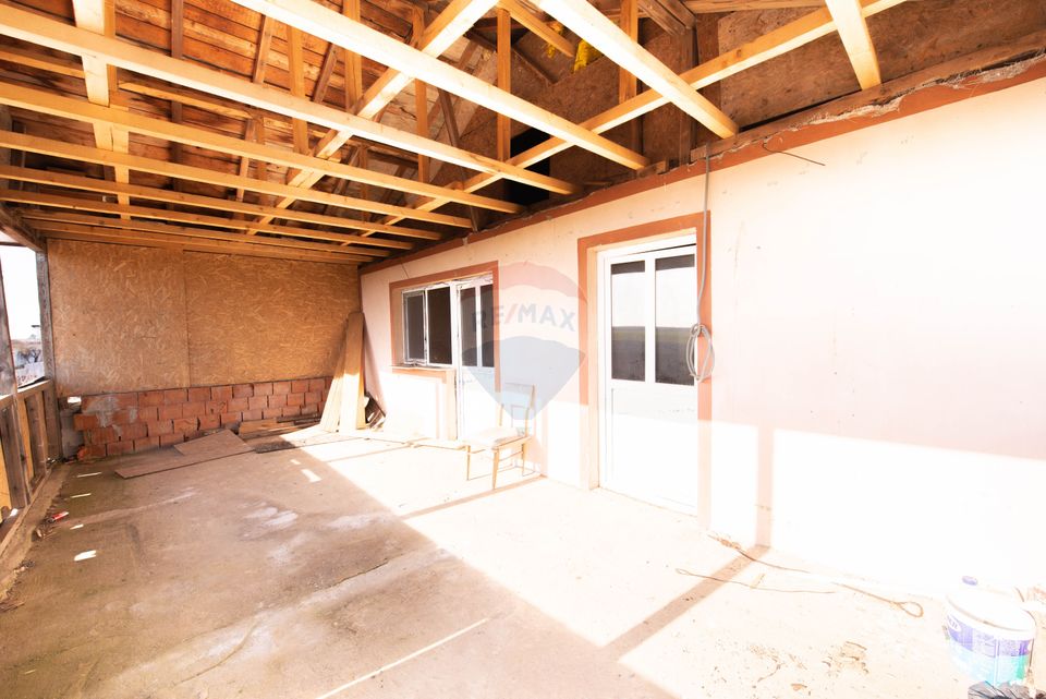 Casa individuala cu 6 camere de vanzare, Singureni, Cringuri, Giurgiu