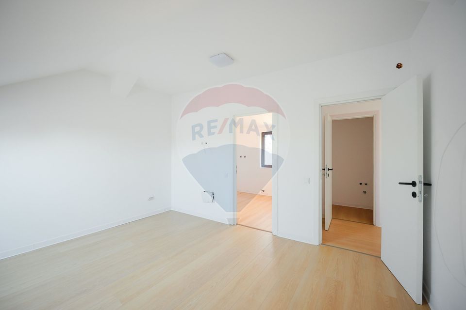 4 room Apartment for sale, Ultracentral area