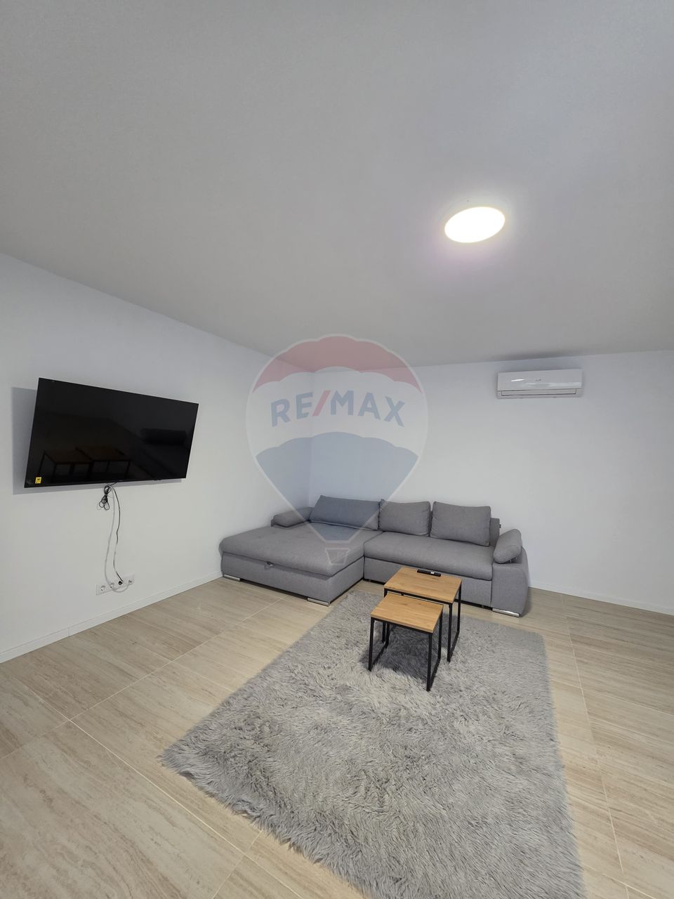 2 room Apartment for rent, Central area