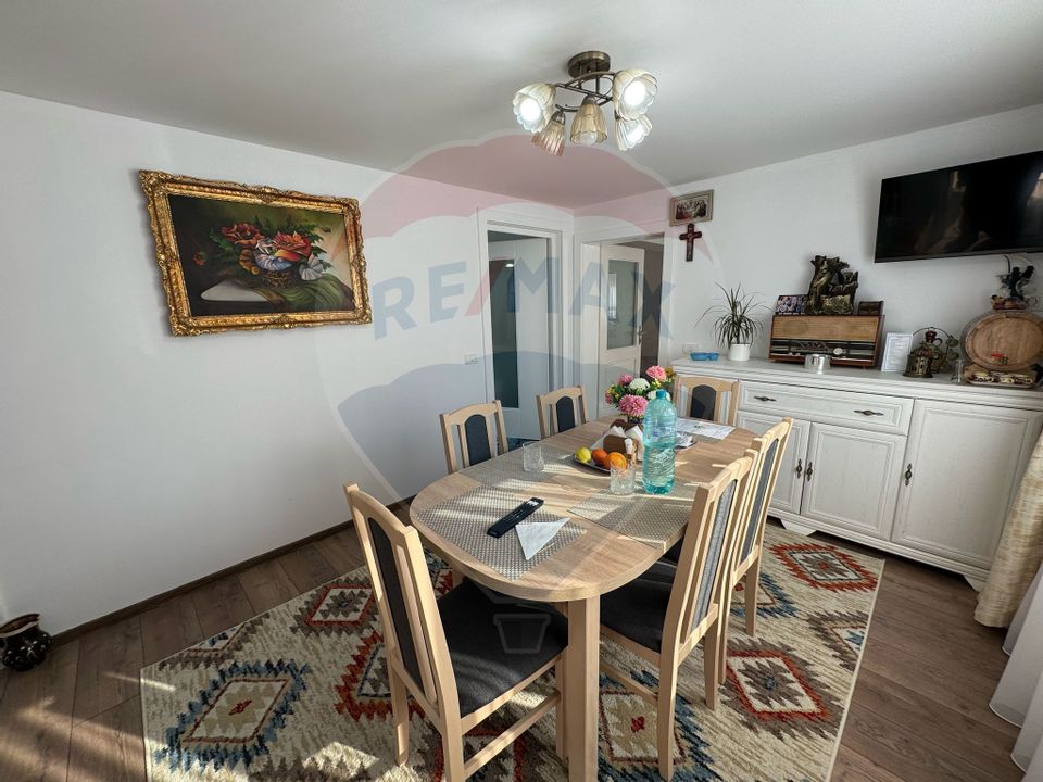 6 room House / Villa for sale