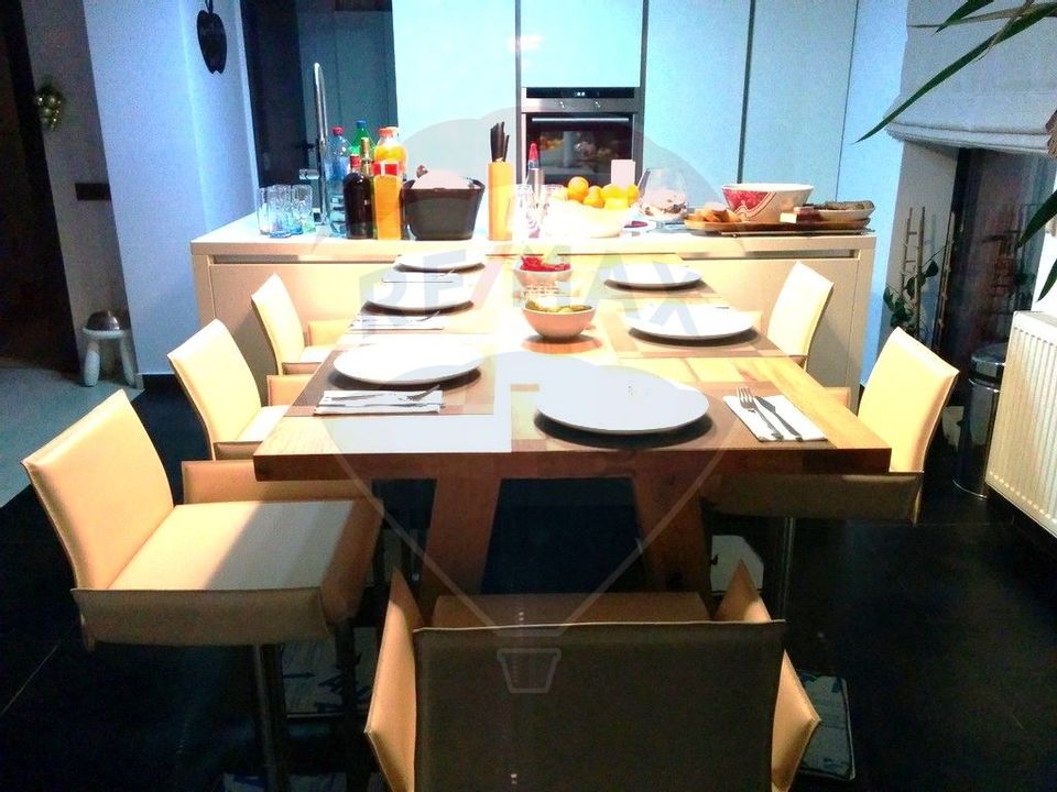 Casa  Vila cu 4 camere de inchiriat Cernica langa padure