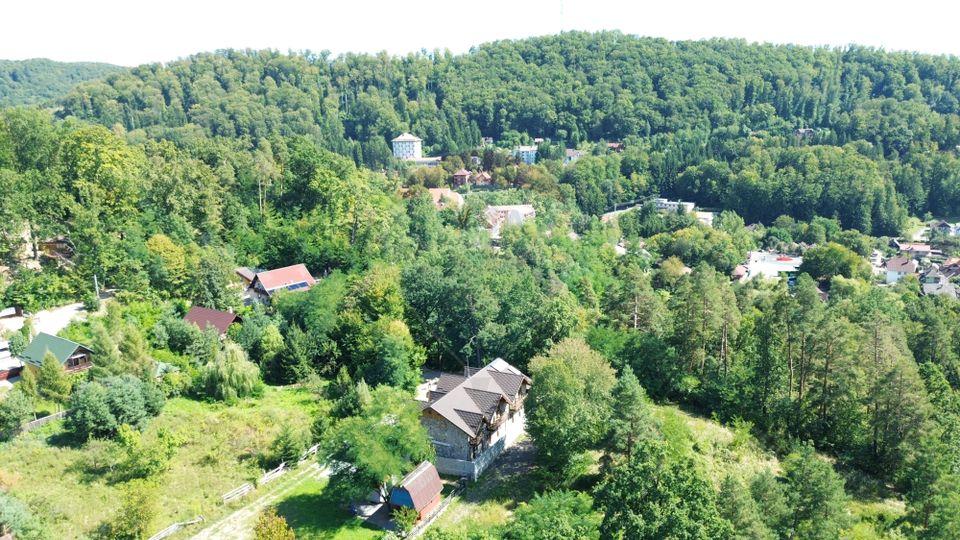 11 room Hotel / Pension for sale, Central area