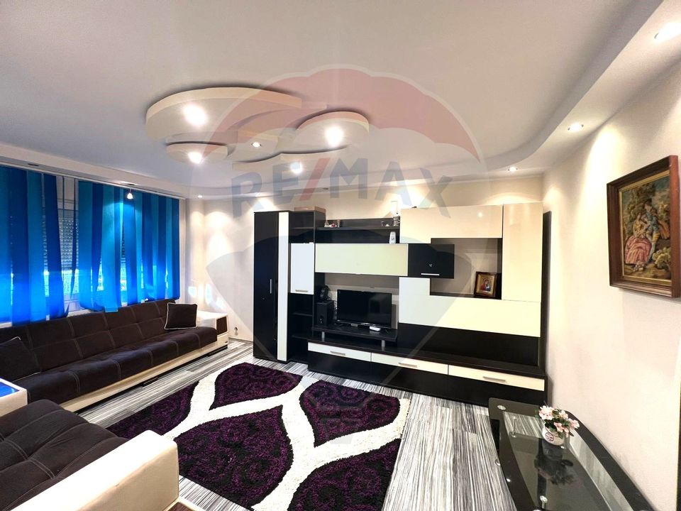 Apartament cu 3 camere decomandate de închiriat ALECU RUSSO