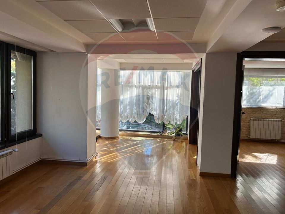 200sq.m Office Space for rent, Baneasa area