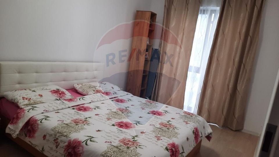 Apartament de închiriat 3 camere Class Park prima inchiriere