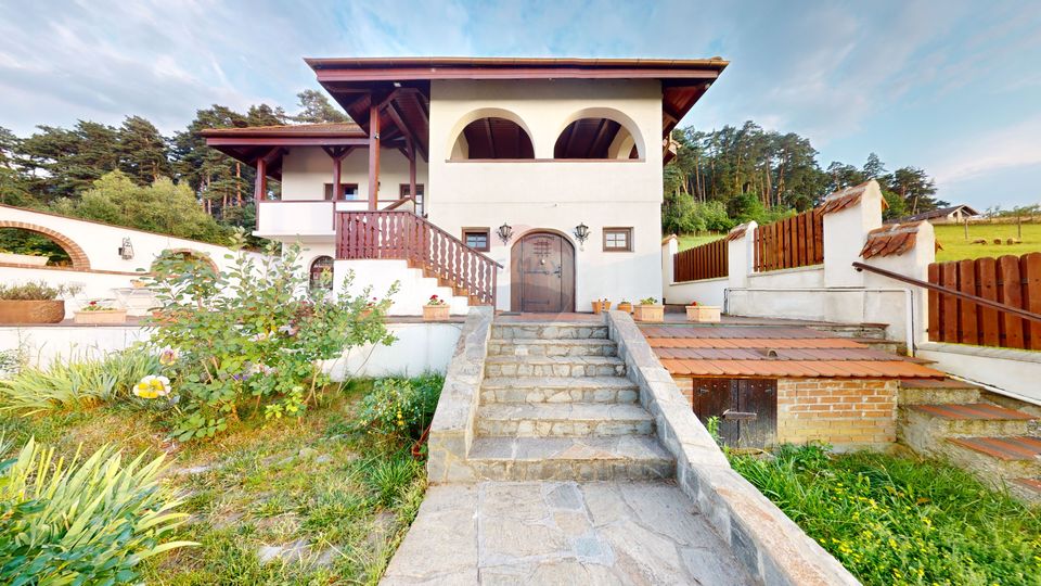 7 room House / Villa for sale, Cernatu area