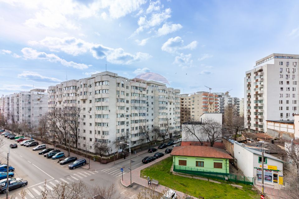 Apartament cu 3 camere de vânzare în zona Vitan Mall / Foisorului