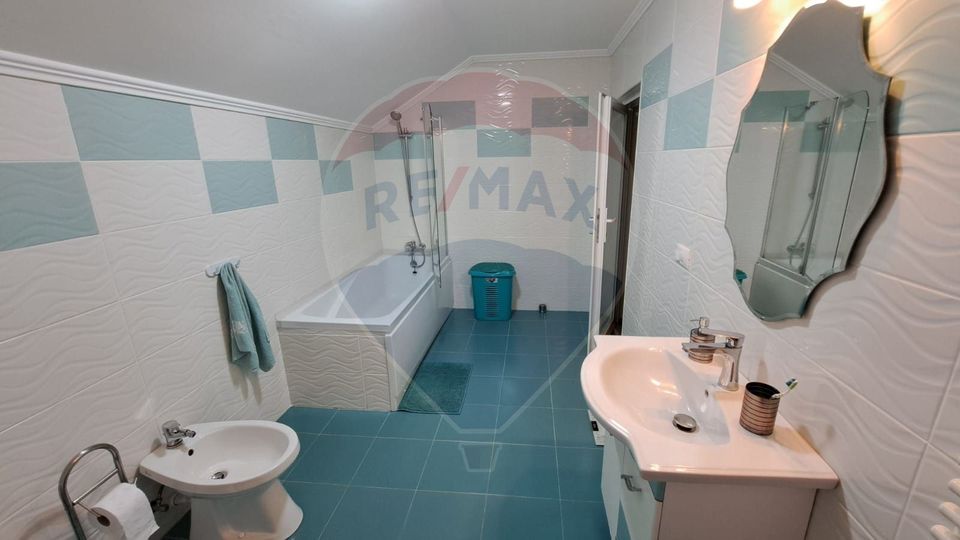 5 room House / Villa for sale, Cetate area