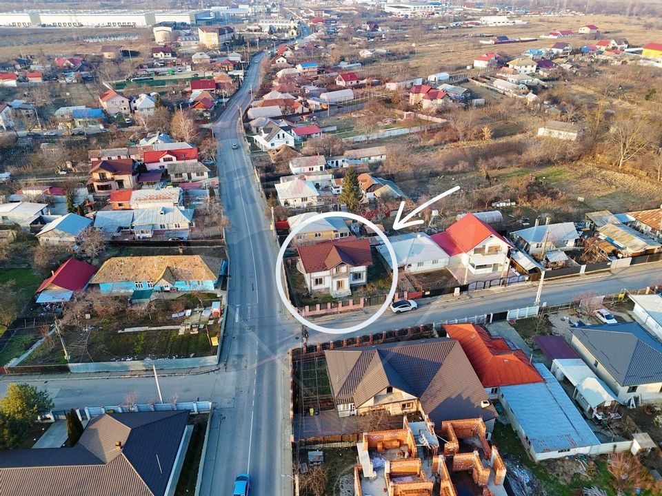 6 room House / Villa for sale, Izvoare area