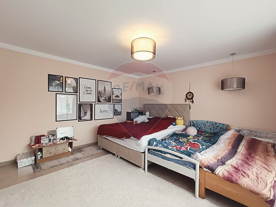 4 room House / Villa for sale, Gruia area