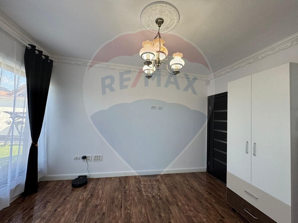 4 room House / Villa for sale