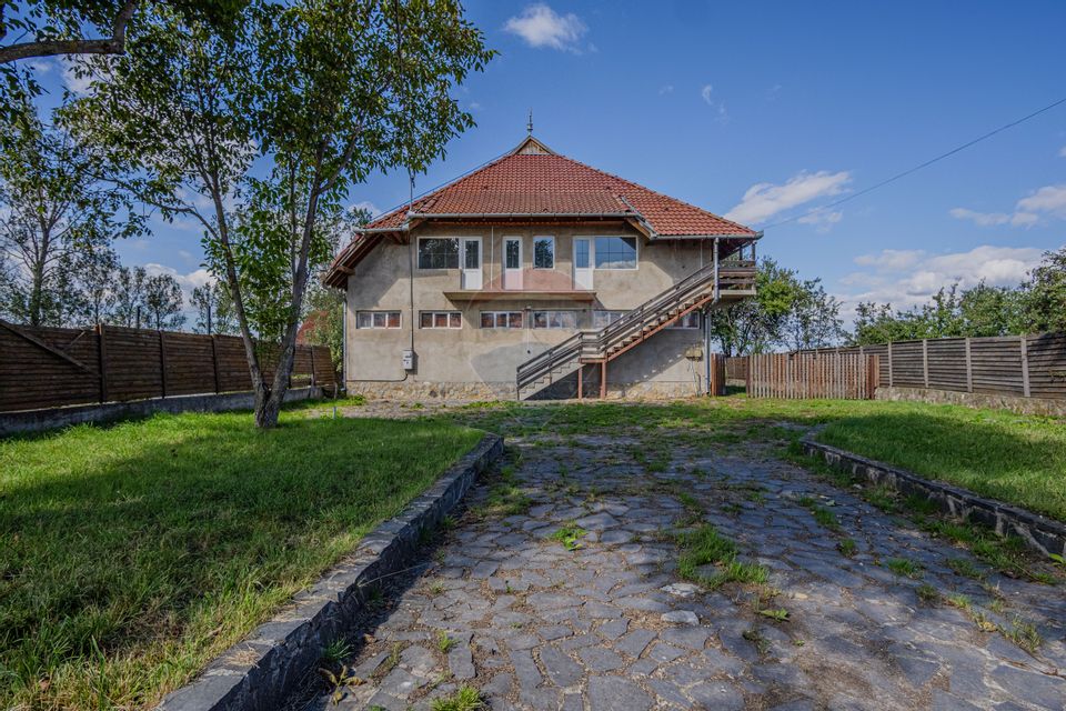 7 room House / Villa for sale