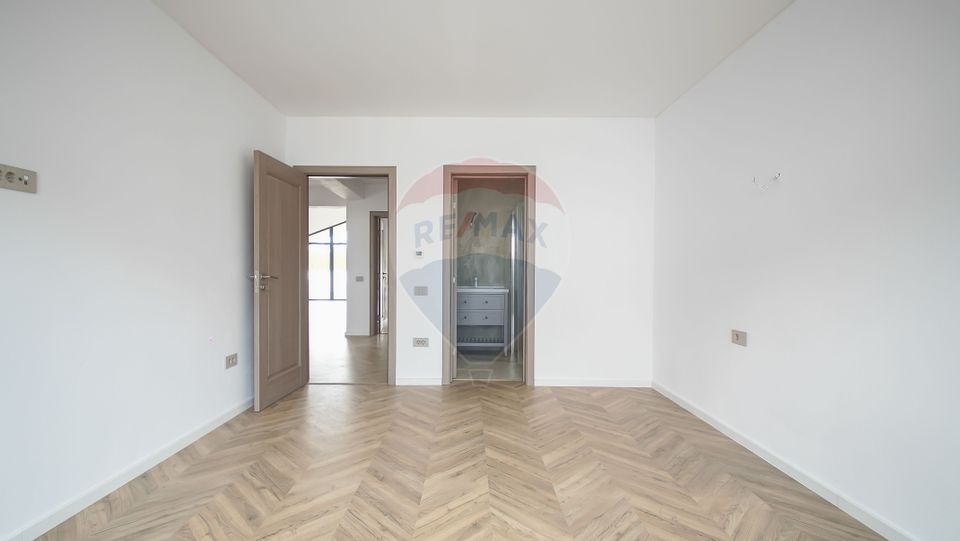 4 room House / Villa for sale, Stupini area