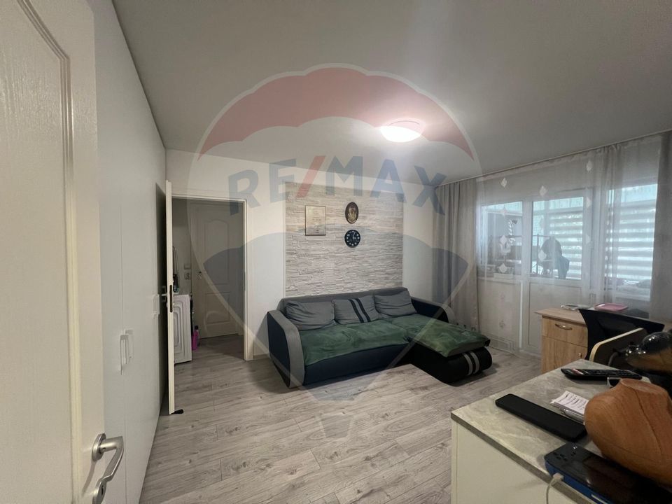 2 room Apartment for rent, Orizont area