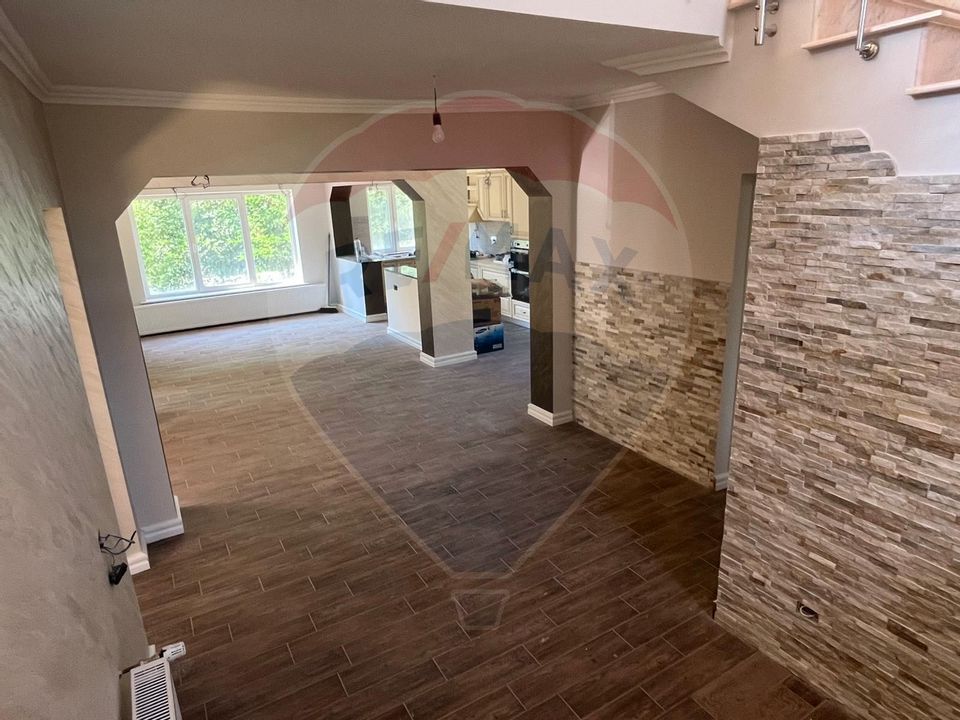 5 room House / Villa for sale