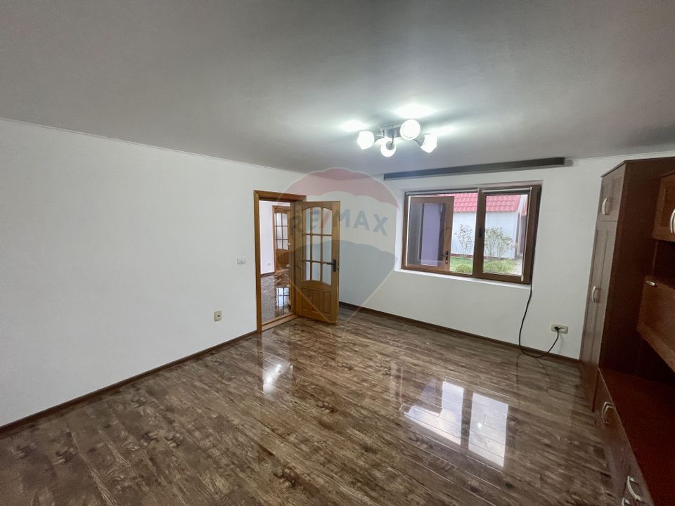 Casă in Unirea / Odobesti