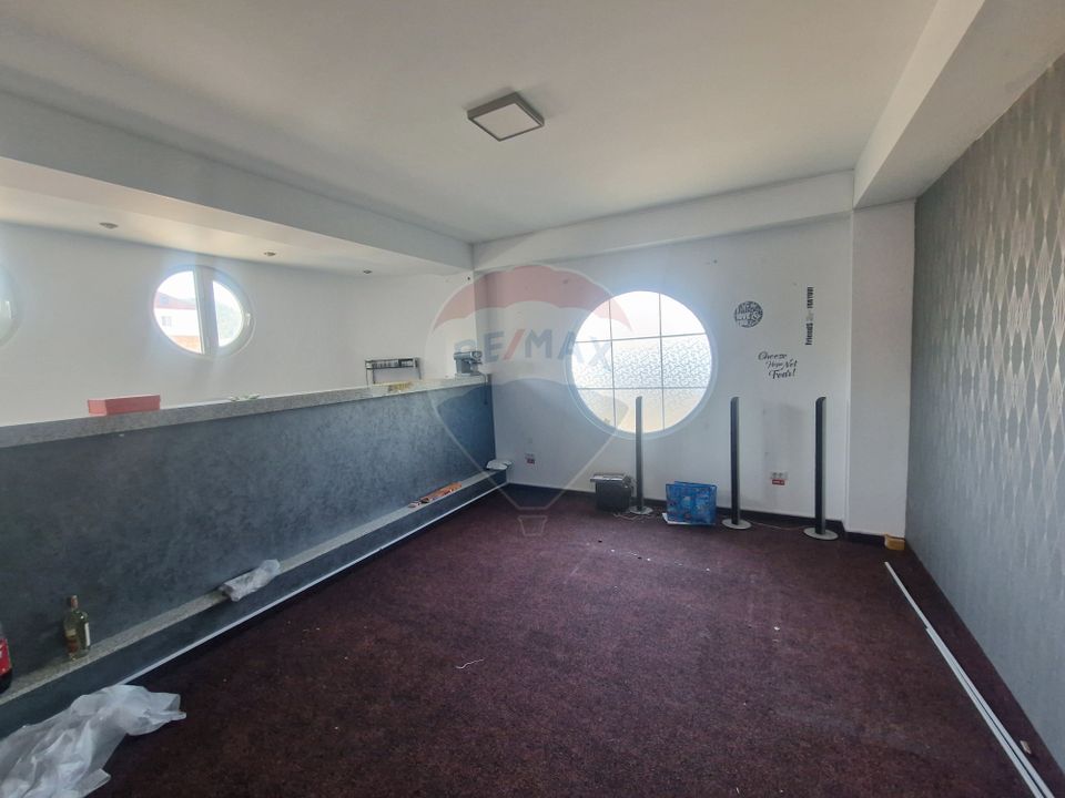 552sq.m Commercial Space for sale, Darmanesti area