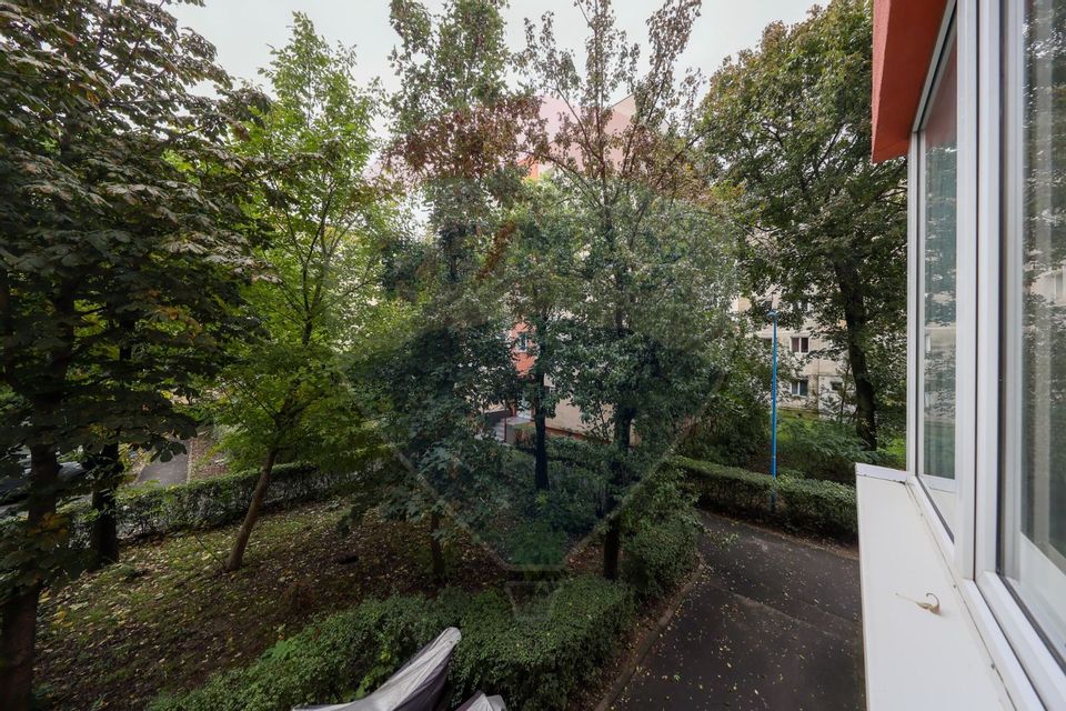 2 room Apartment for sale, Tractorul area