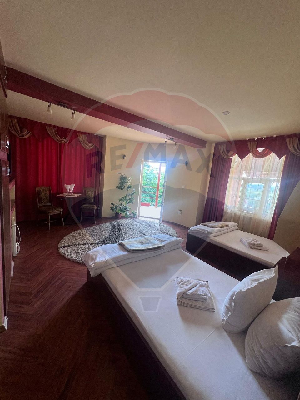 3,000sq.m Proprietate specială for sale