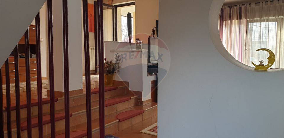 7 room House / Villa for sale