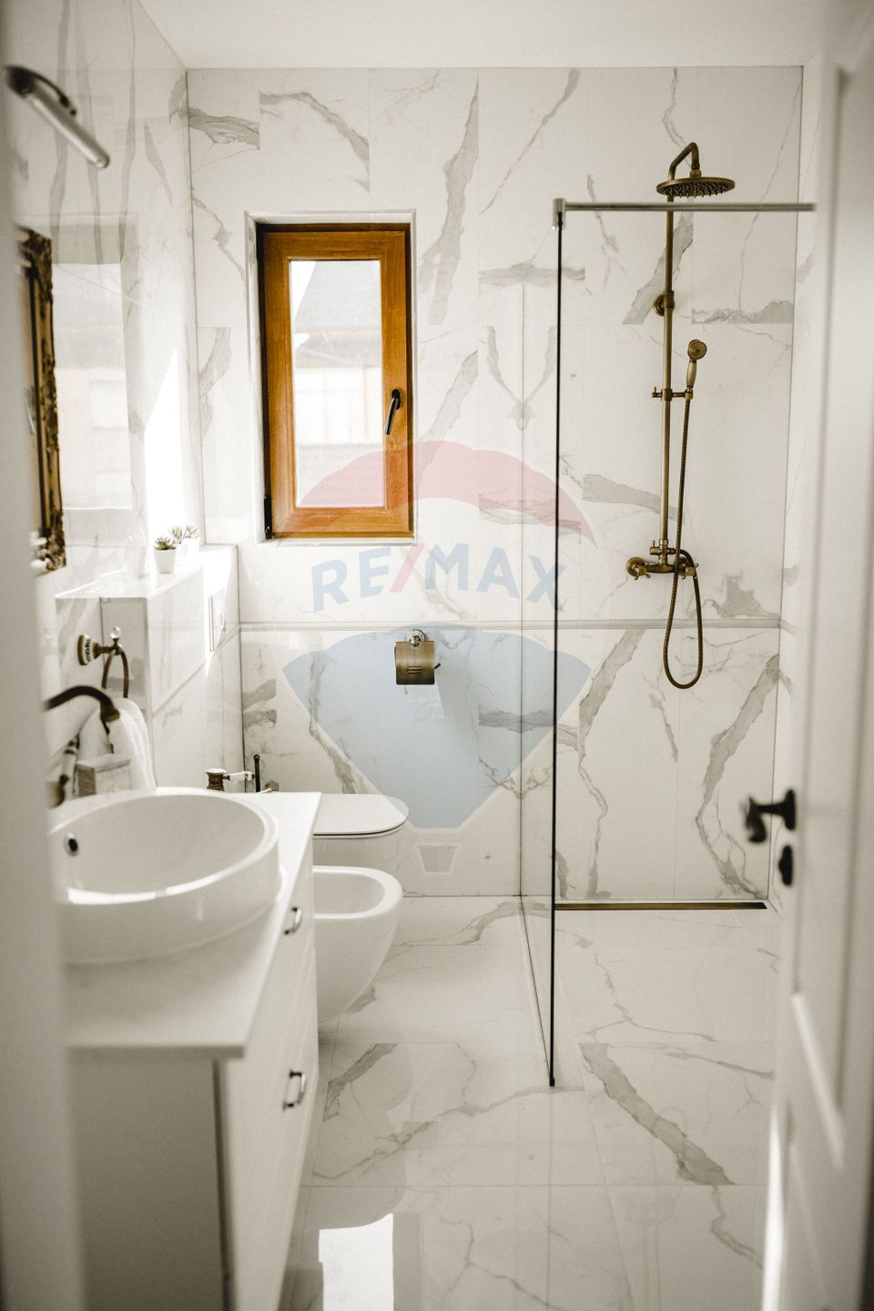 Apartament de inchiriat