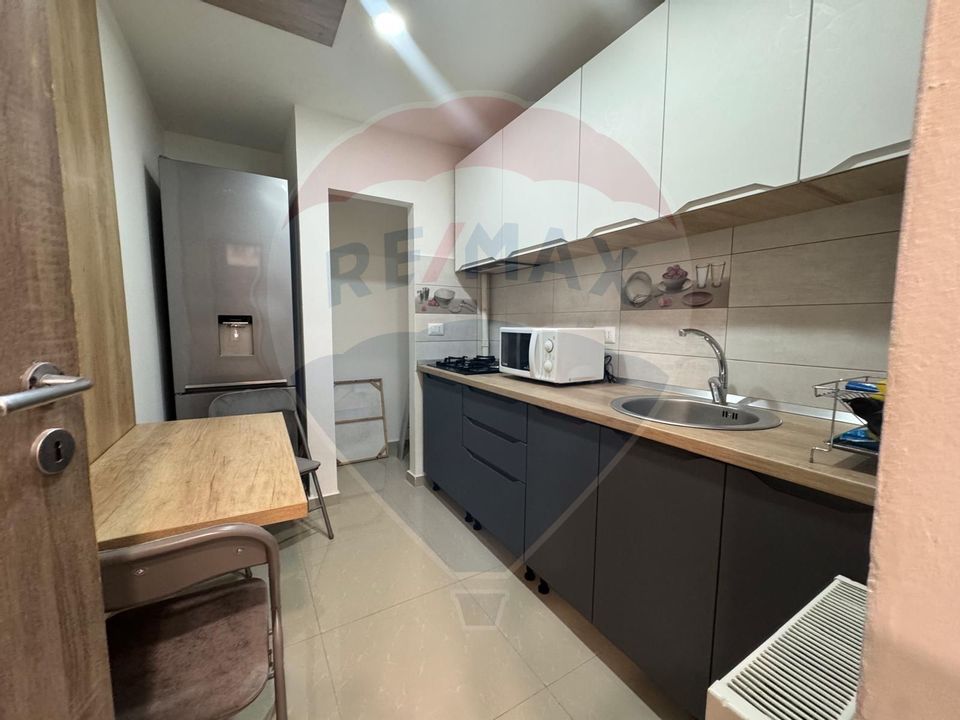 Apartament 2camere de inchiriat langa  metrou
