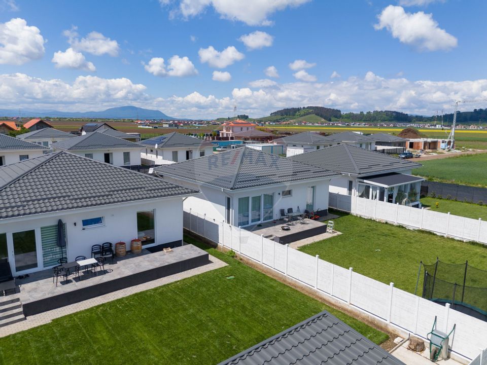 3 room House / Villa for sale