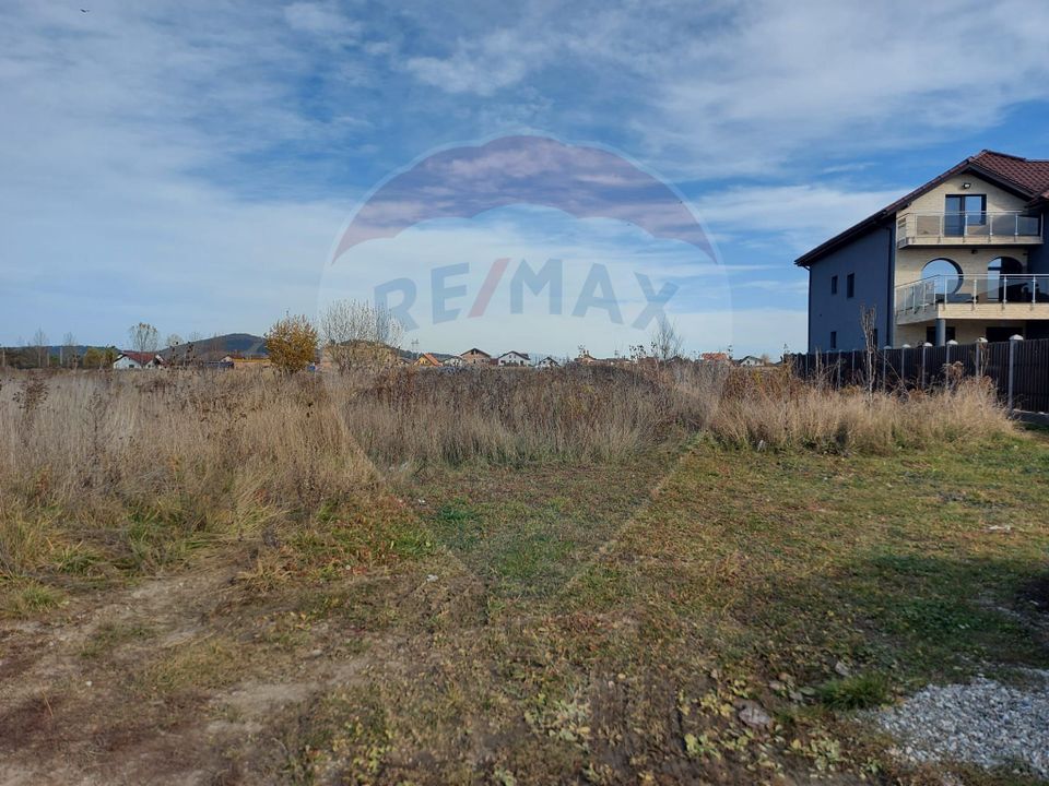 Land 727sqm Sanpetru / Strada fn