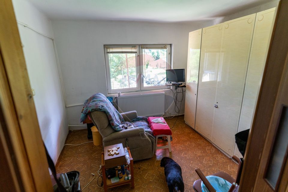 Casă / Vilă cu 10 camere amplasate in 2 corpuri de cladire de vanzare