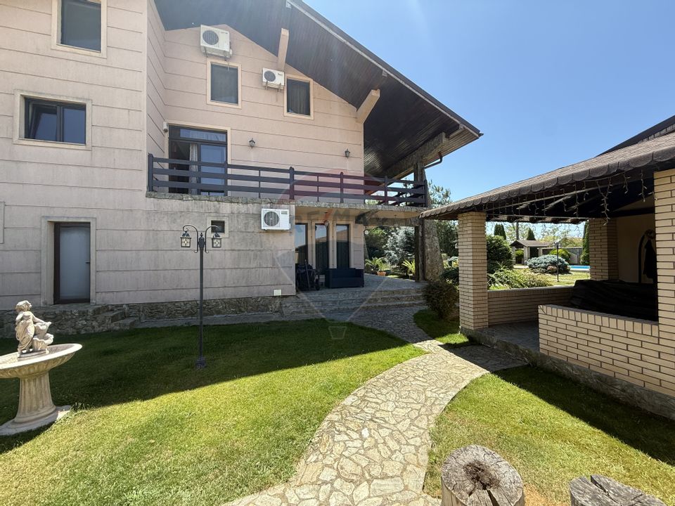 7 room House / Villa for sale, Central area