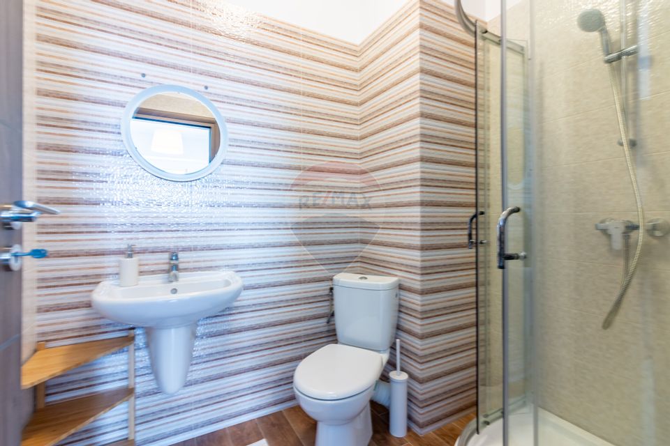 3 room apartment | Damaroaia | 87 sqm | 3/3 | two bathrooms | Park