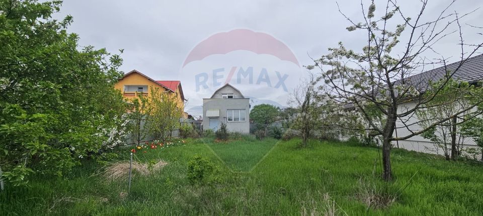 Casă si teren de vânzare in Crevedia