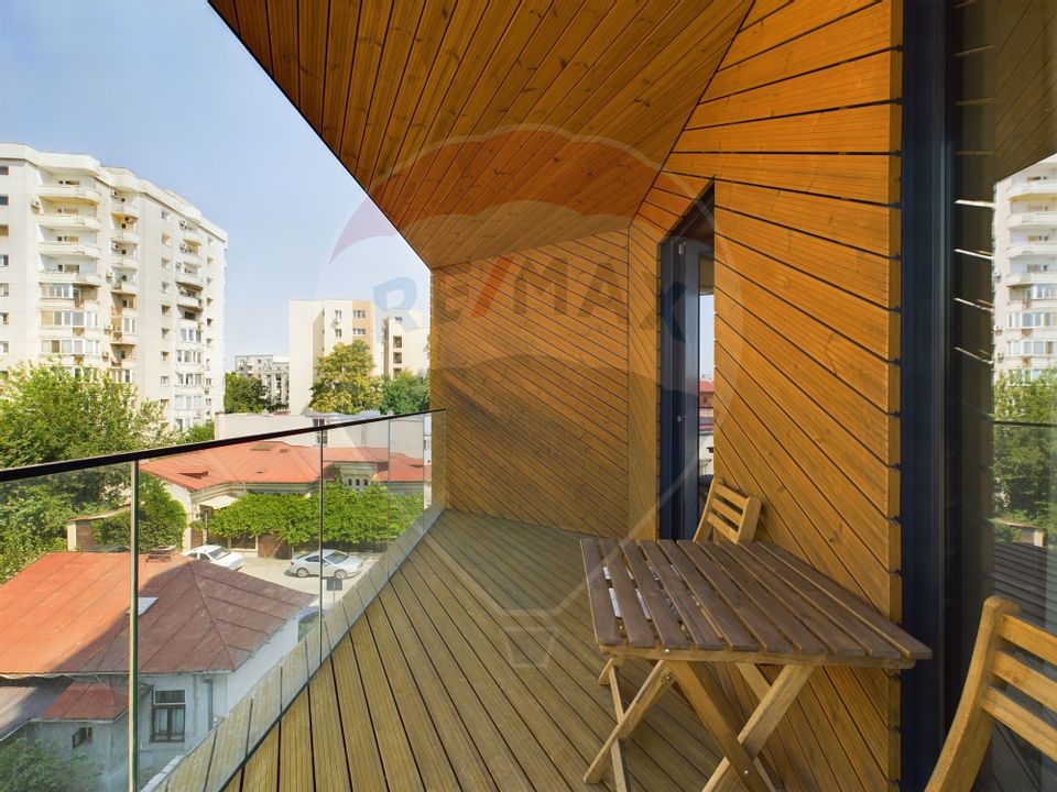 Apartament cu 2 camere de închiriat în zona Unirii