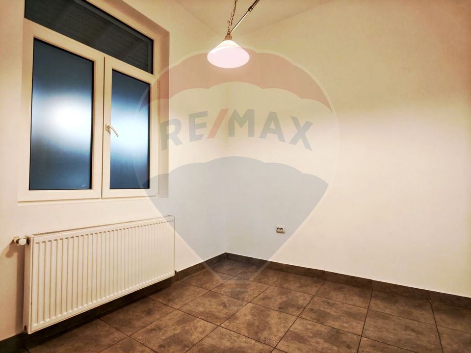 6 room House / Villa for rent, Dacia area