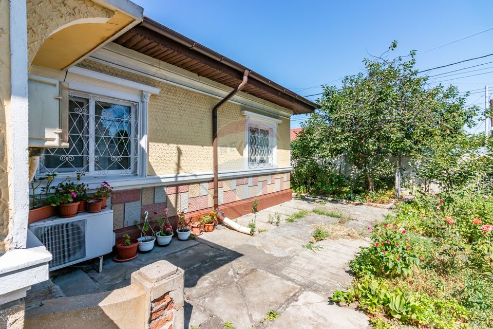 4 room House / Villa for sale, Andronache area