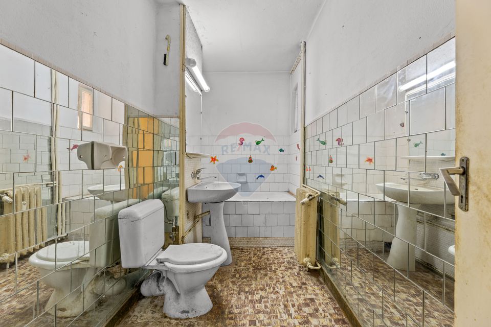 Apartament cu 3 camere de vânzare în zona Aurel Vlaicu