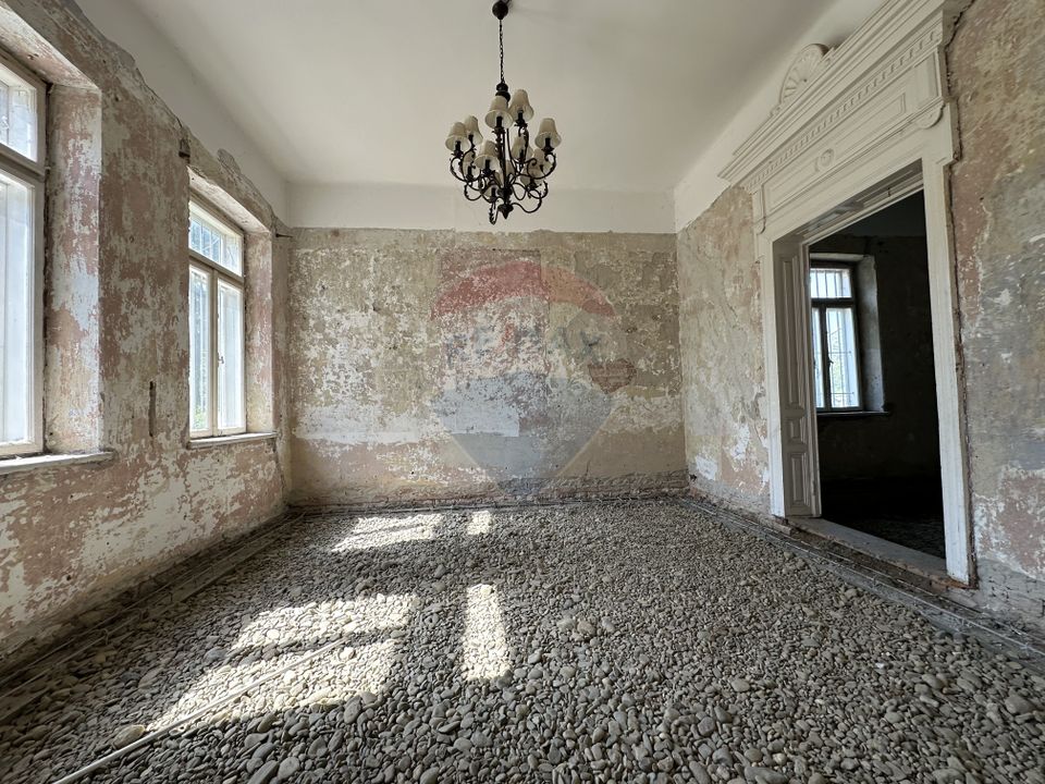 7 room House / Villa for sale, Central area