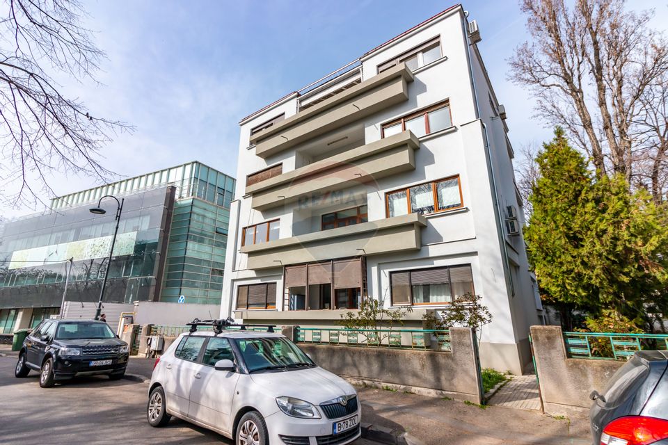 Apartament cu 4 camere de vânzare Aviatorilor/Aleea Modrogan