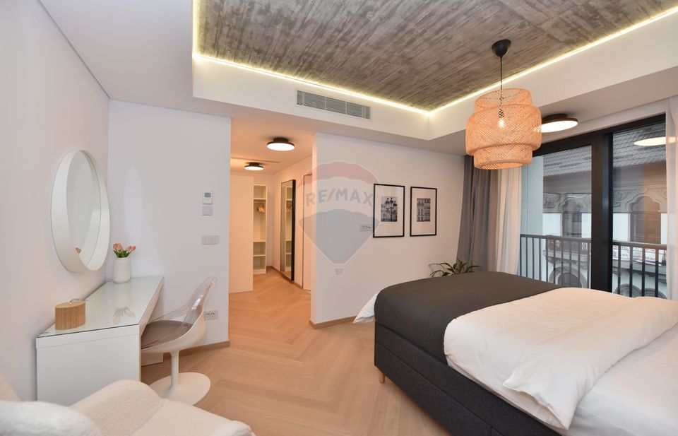 Vanzare Apartament 3 camere imobil 2024 | Piata Universitatii