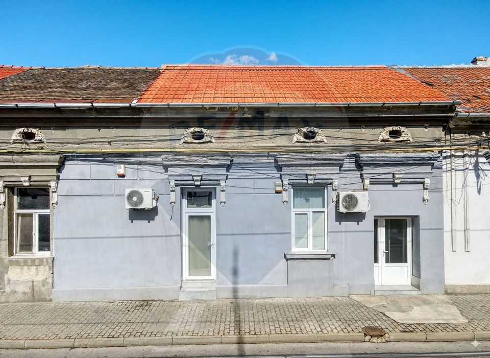 4 room Apartment for sale, Iosefin area