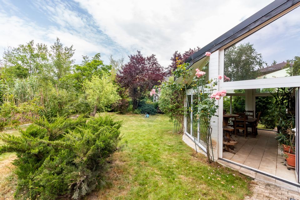 8 room House / Villa for sale