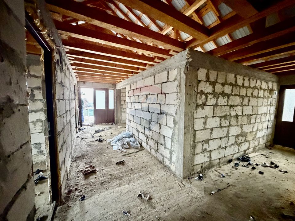 5 room House / Villa for sale